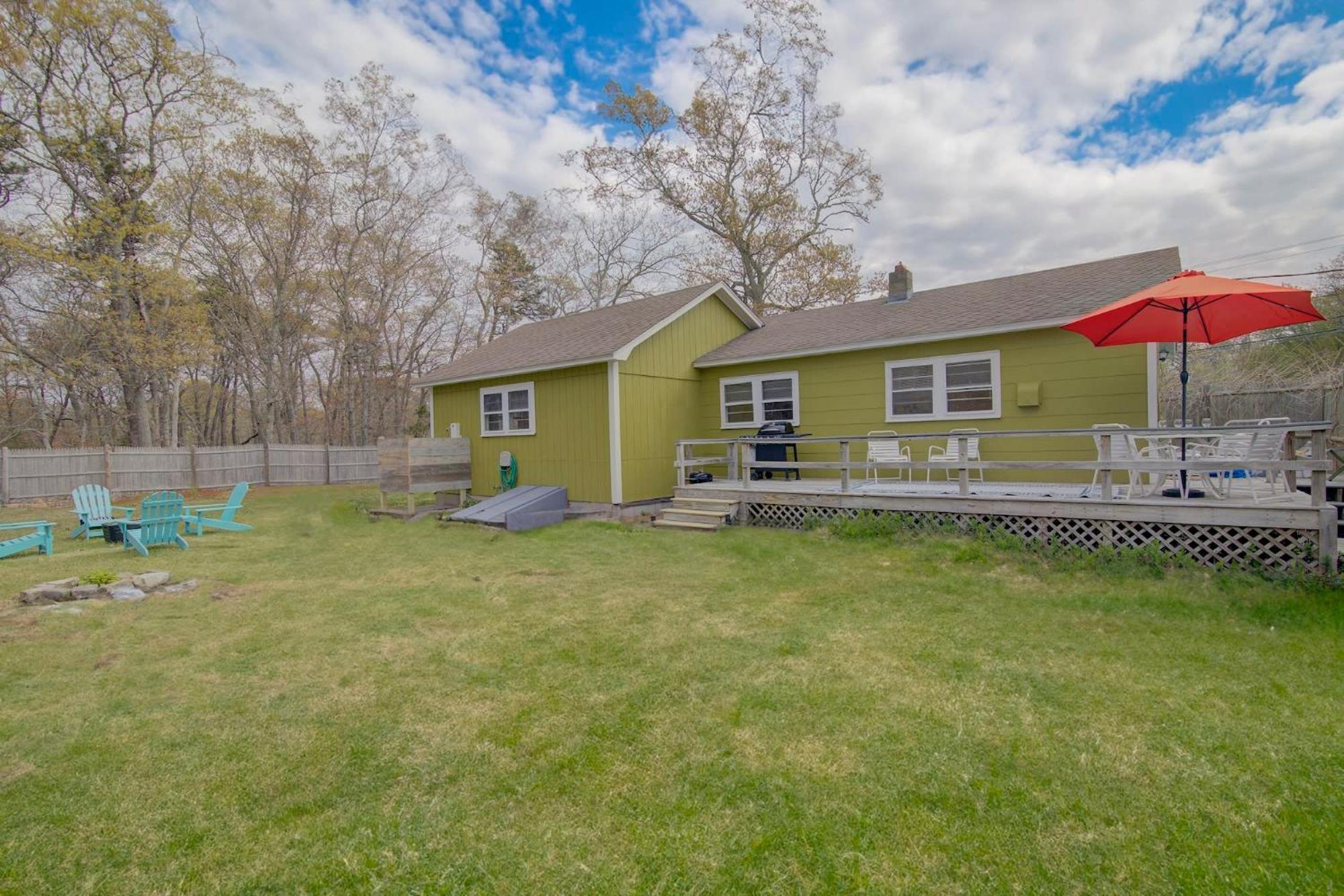 Fully Fenced Yard And Minutes To Bayside Beaches Eastham Exterior foto