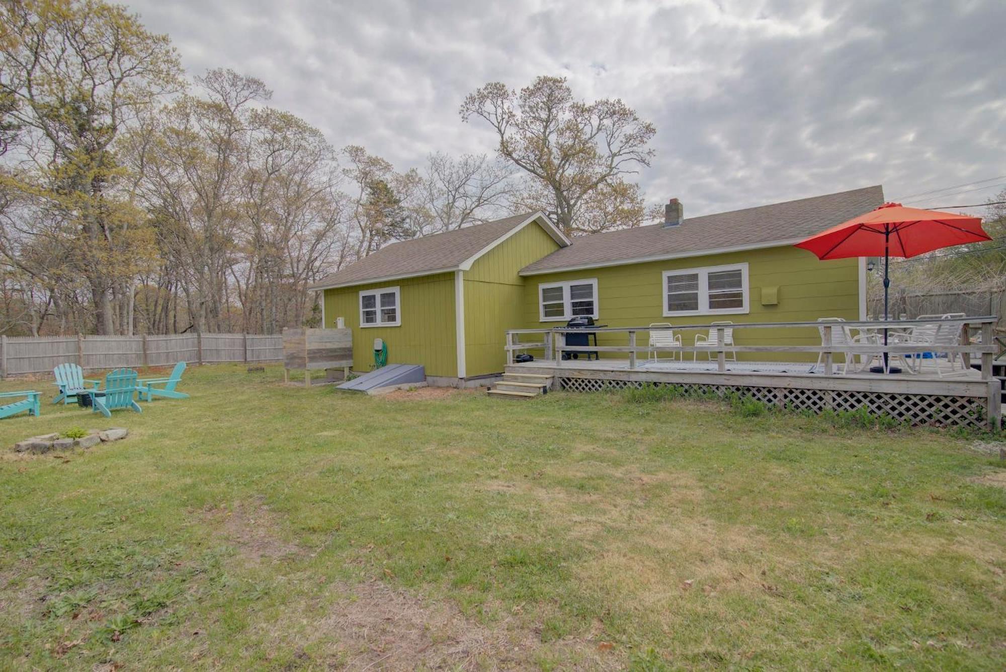 Fully Fenced Yard And Minutes To Bayside Beaches Eastham Exterior foto