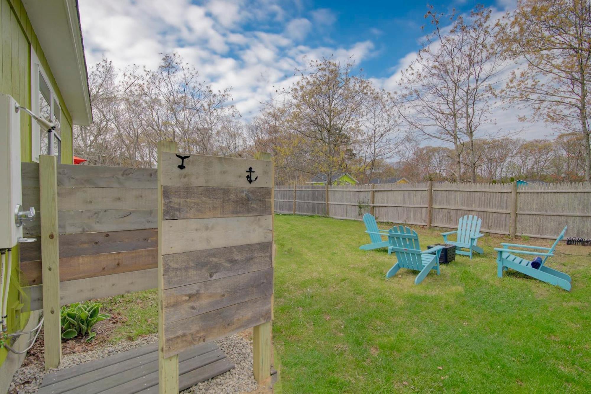 Fully Fenced Yard And Minutes To Bayside Beaches Eastham Exterior foto